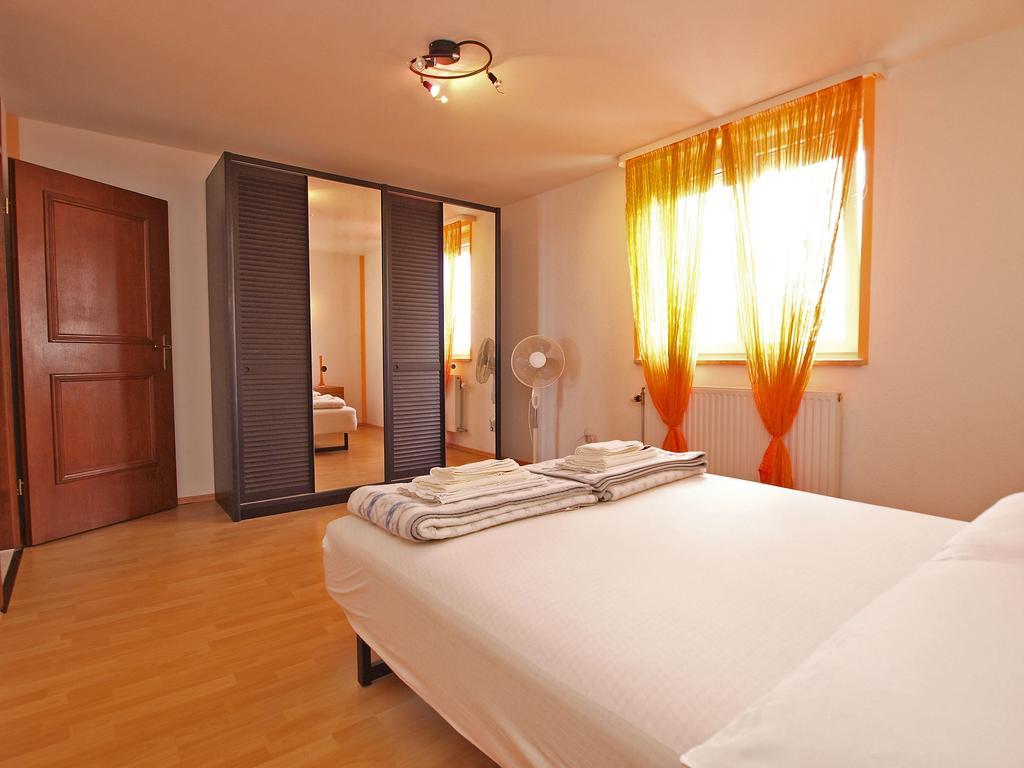 Apartments Denis 19 Fažana Kültér fotó