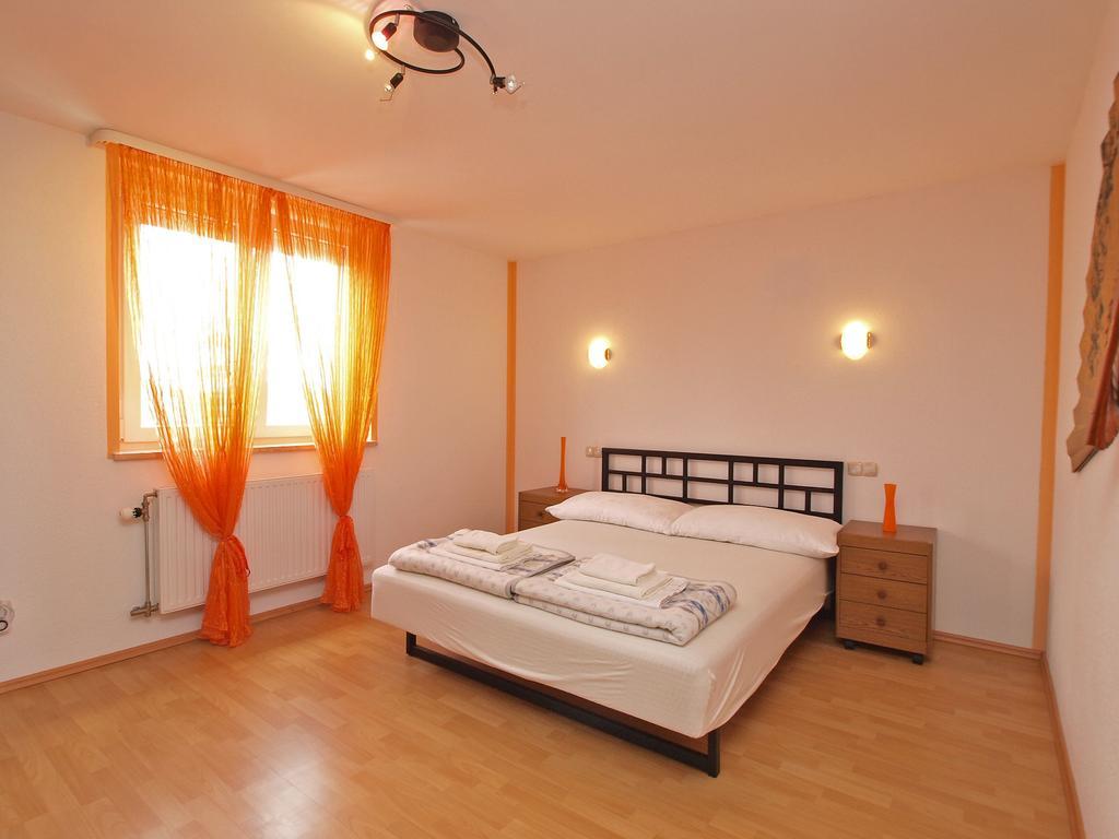Apartments Denis 19 Fažana Kültér fotó
