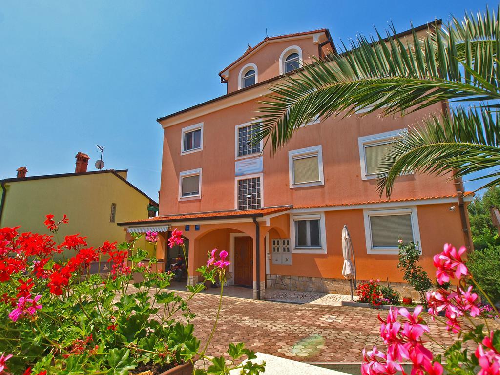 Apartments Denis 19 Fažana Kültér fotó