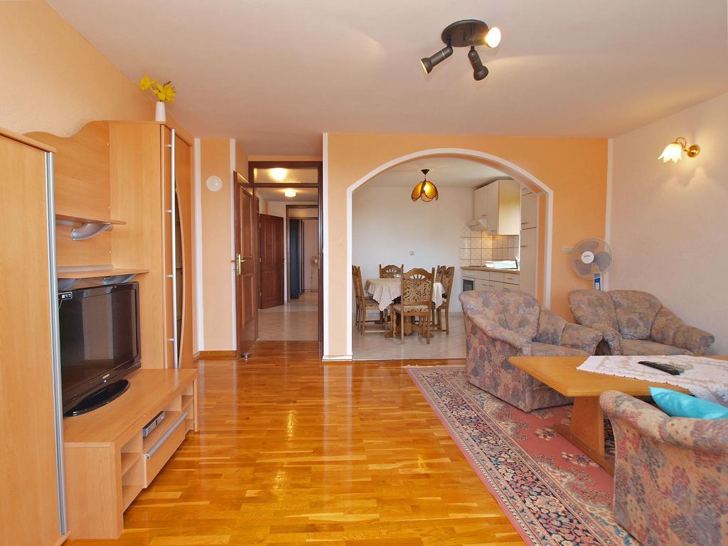 Apartments Denis 19 Fažana Kültér fotó